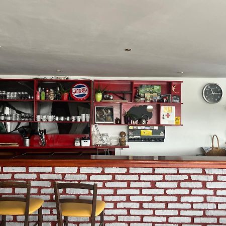 Eagle'S Nest Hostel Postojna Ngoại thất bức ảnh