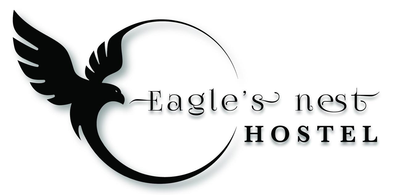 Eagle'S Nest Hostel Postojna Ngoại thất bức ảnh